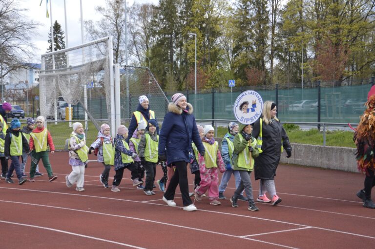 Koolieelikute spordipäev