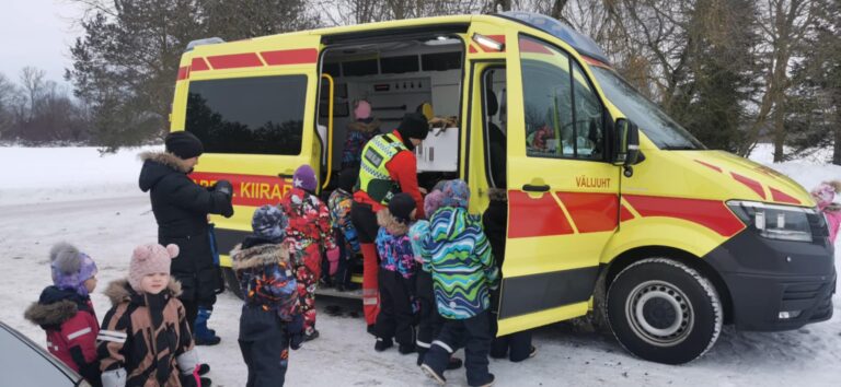 Karell Kiirabi lasteaias